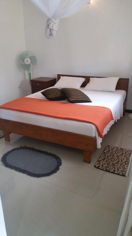 59B Rest Inn Ella Luaran gambar