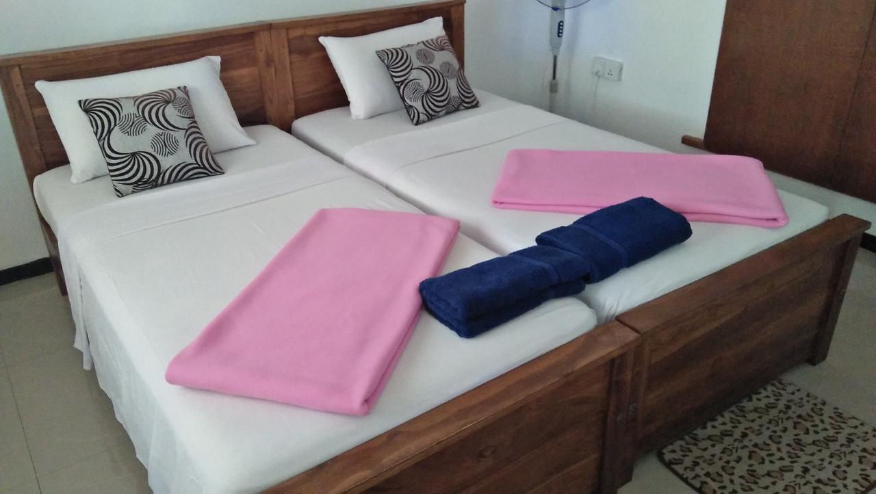59B Rest Inn Ella Luaran gambar