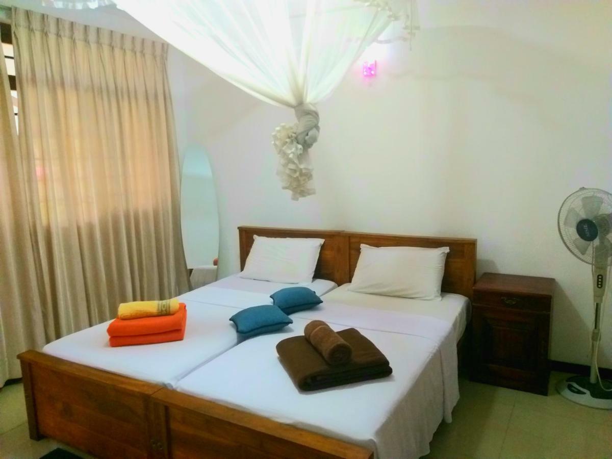 59B Rest Inn Ella Luaran gambar